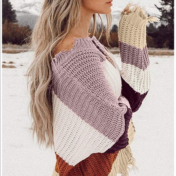 Boho Vintage Frayed Hem Off-Shoulder Sweater - Picture 4 of 14